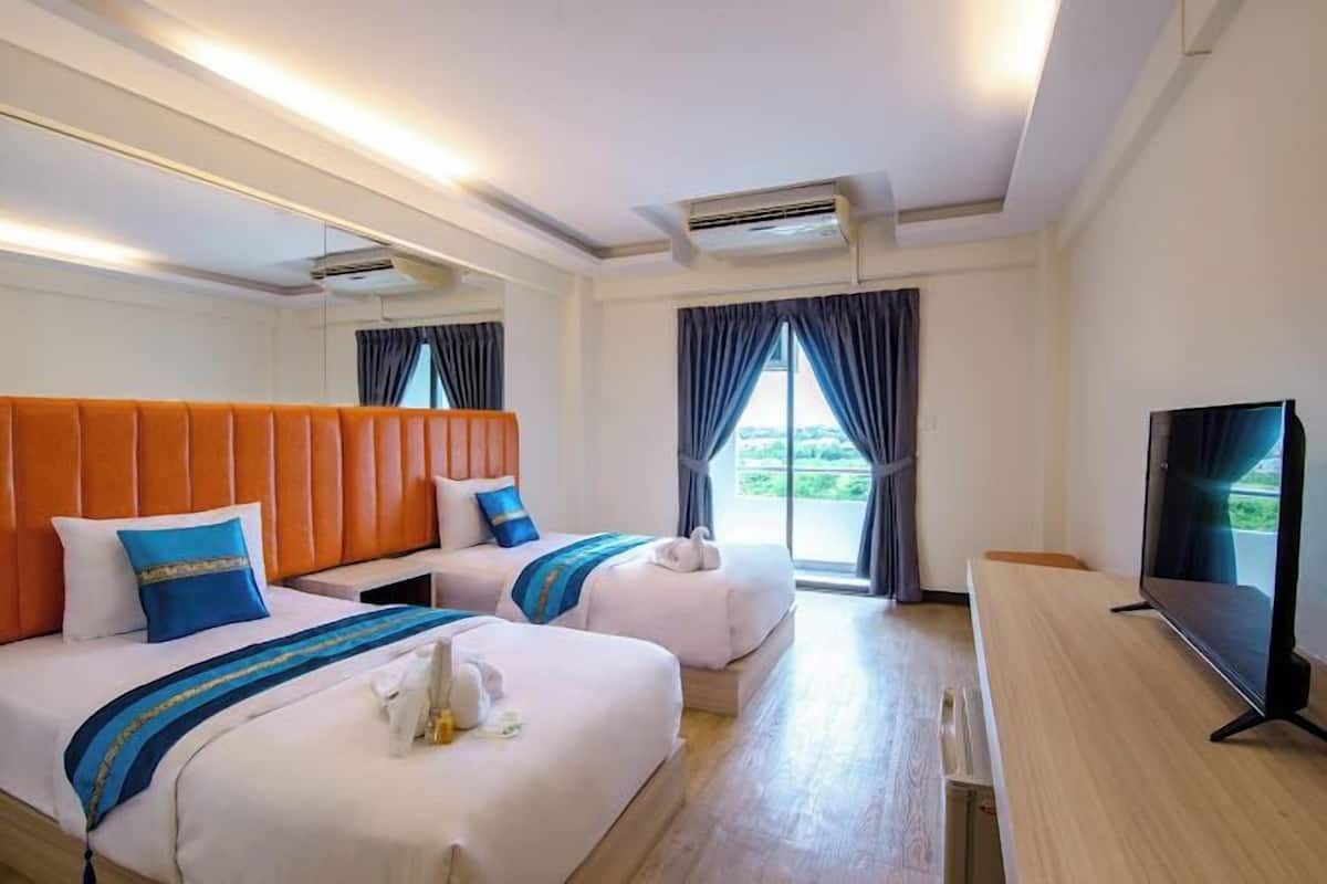 Kahden hengen deluxe-huone (kaksi sänkyä) | Minibaari, yksilöllisesti kalustettu, ilmaiset vauvansängyt