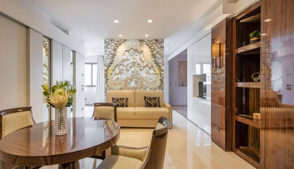 Suite Toscanini 6 | Living area | 40-inch LCD TV with satellite channels, TV