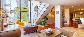 Benviar Tonson Residence