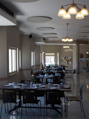 Restaurant - Sierra Square Hotel (Randburg)