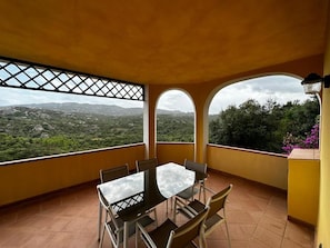 Trilo 7 Pax n 4 | Terrace/patio