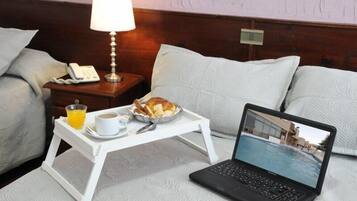 Room service – dining