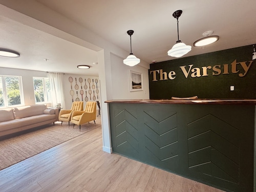 The Varsity Inn North