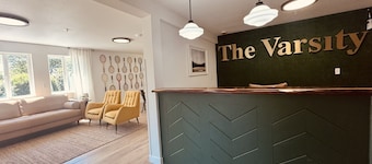 The Varsity Inn North