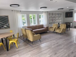 Sala de estar en el lobby