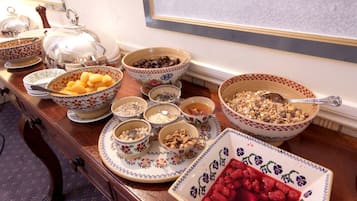 Esmorzar diari complet (17.50 EUR per persona)