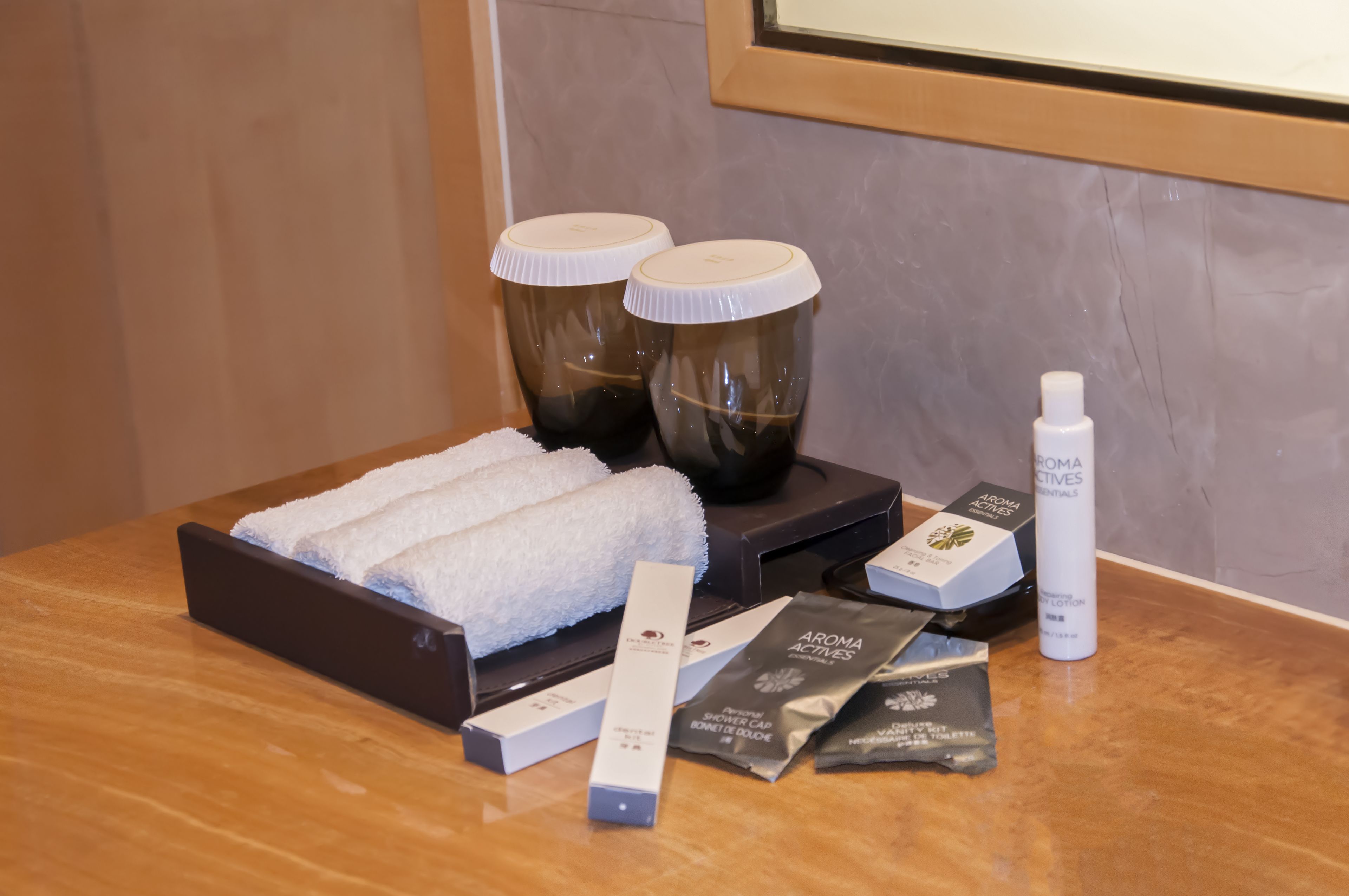 minibar, in-room safe, desk, laptop workspace