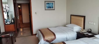 Donsheng Hotel