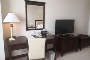 Alarm clocks - Donsheng Hotel (Dongying)