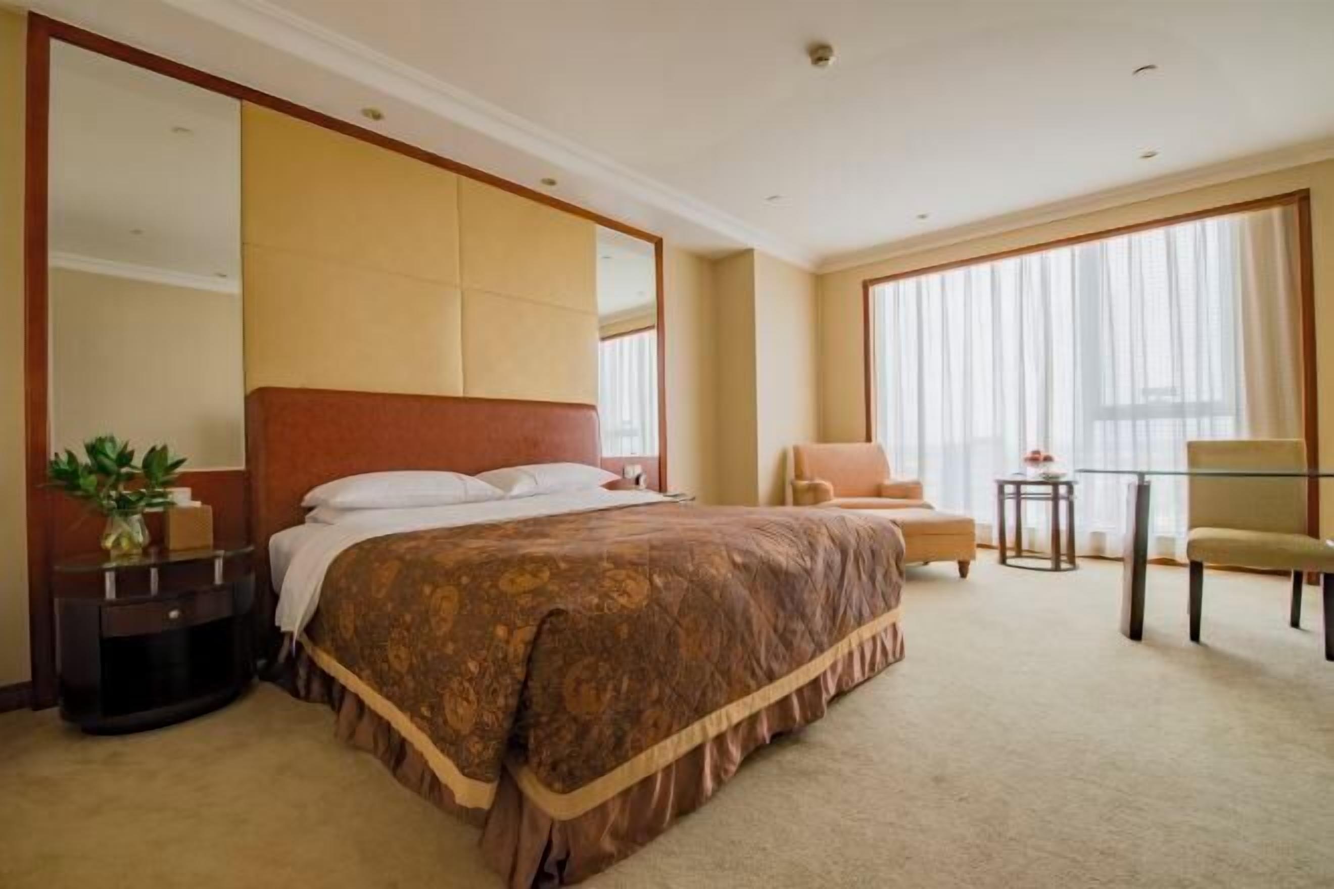 Đồng hồ báo thức 