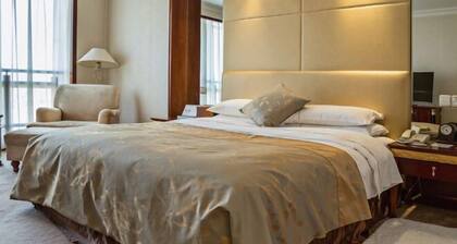 Donsheng Hotel