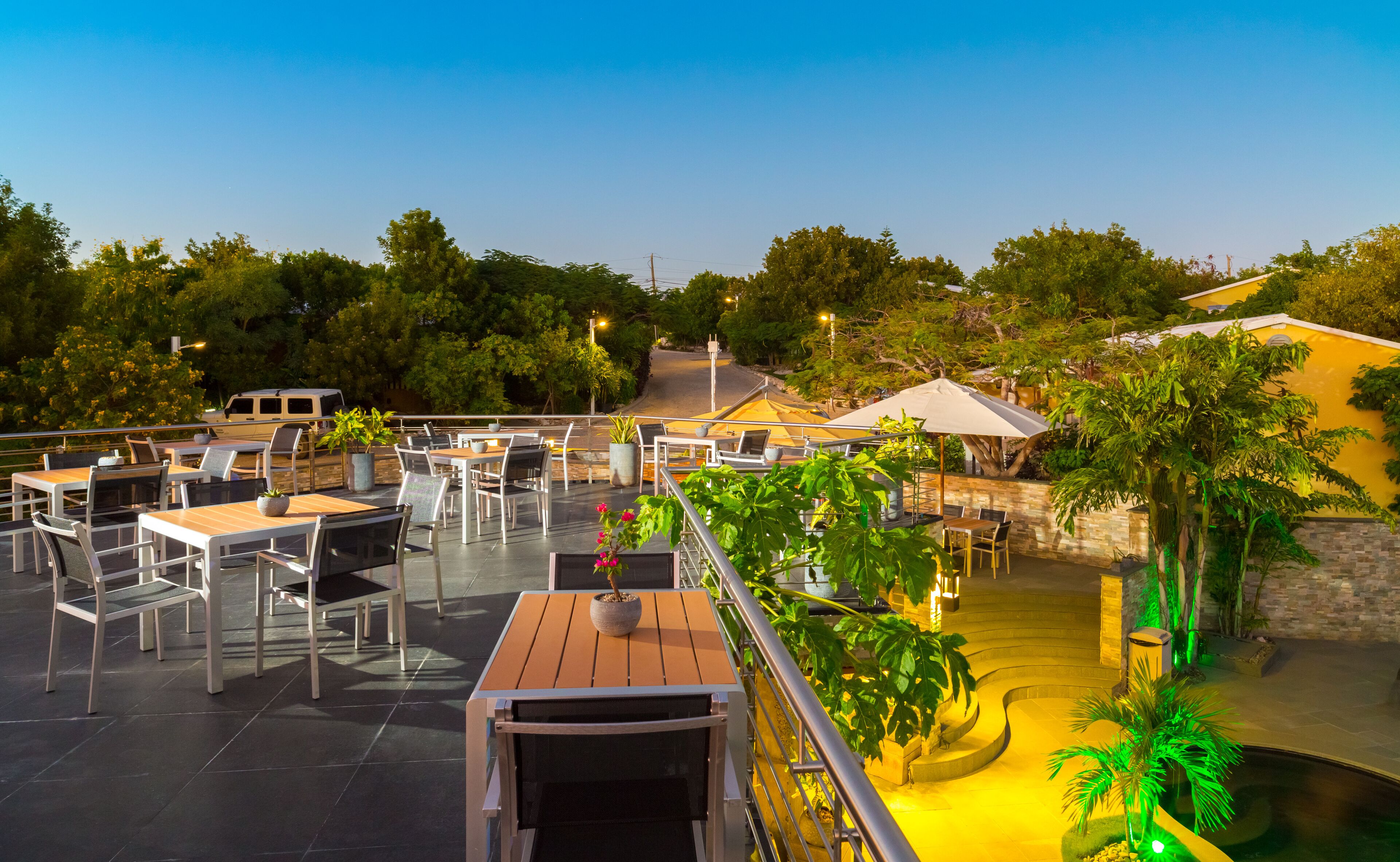 Sun deck