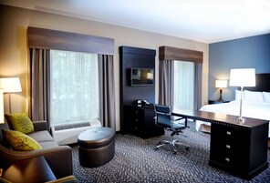 In-room safe, free cribs/infant beds, rollaway beds, free WiFi