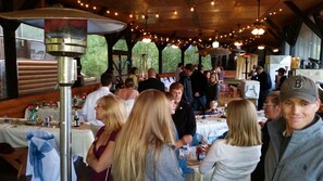 Espace mariage en plein air