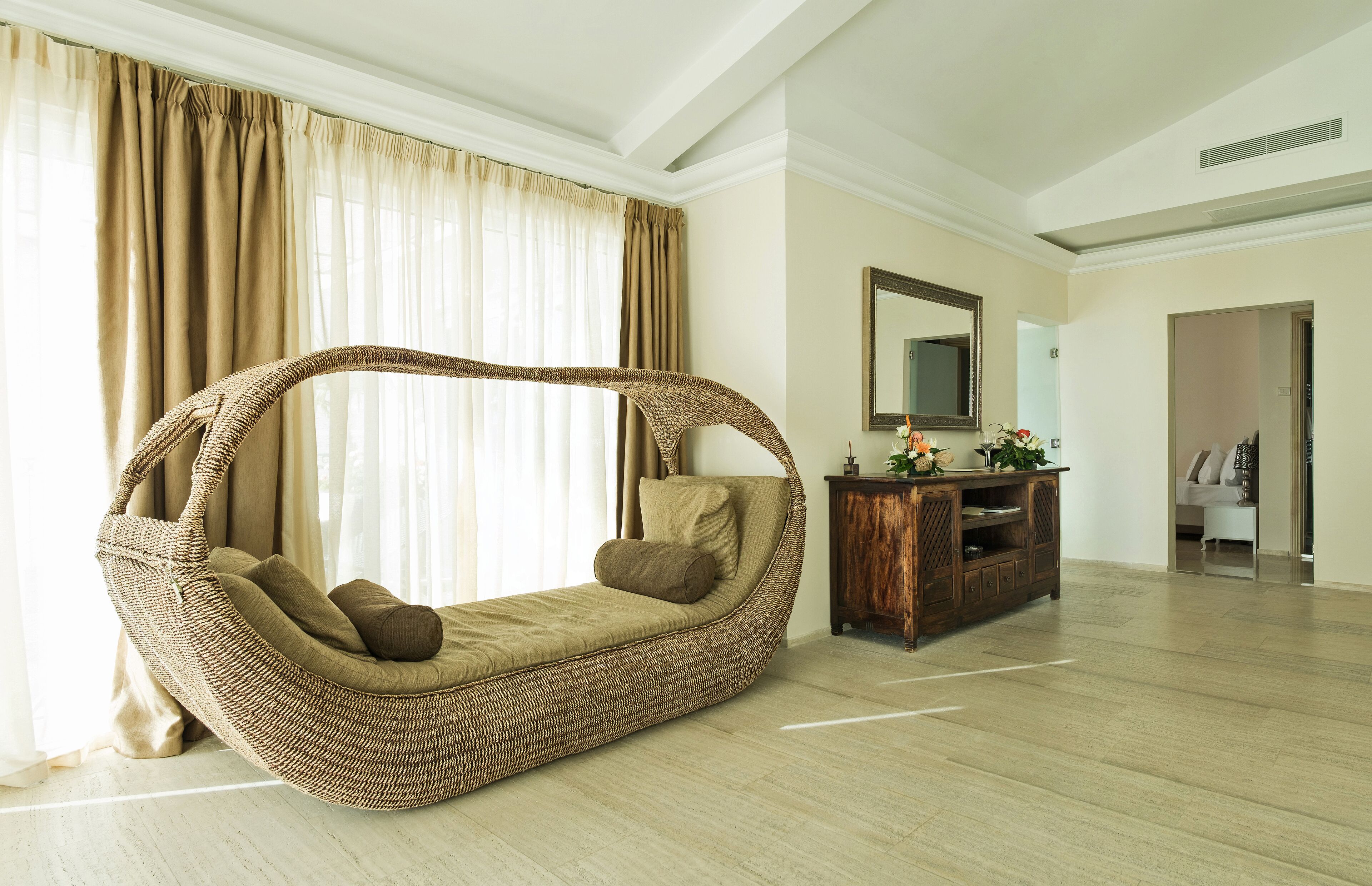 Presidential Apartment, 2 Bedrooms, Balcony, Sea View | Living room