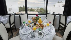 Daily buffet breakfast for a fee - Mogador Al Madina (Agadir)