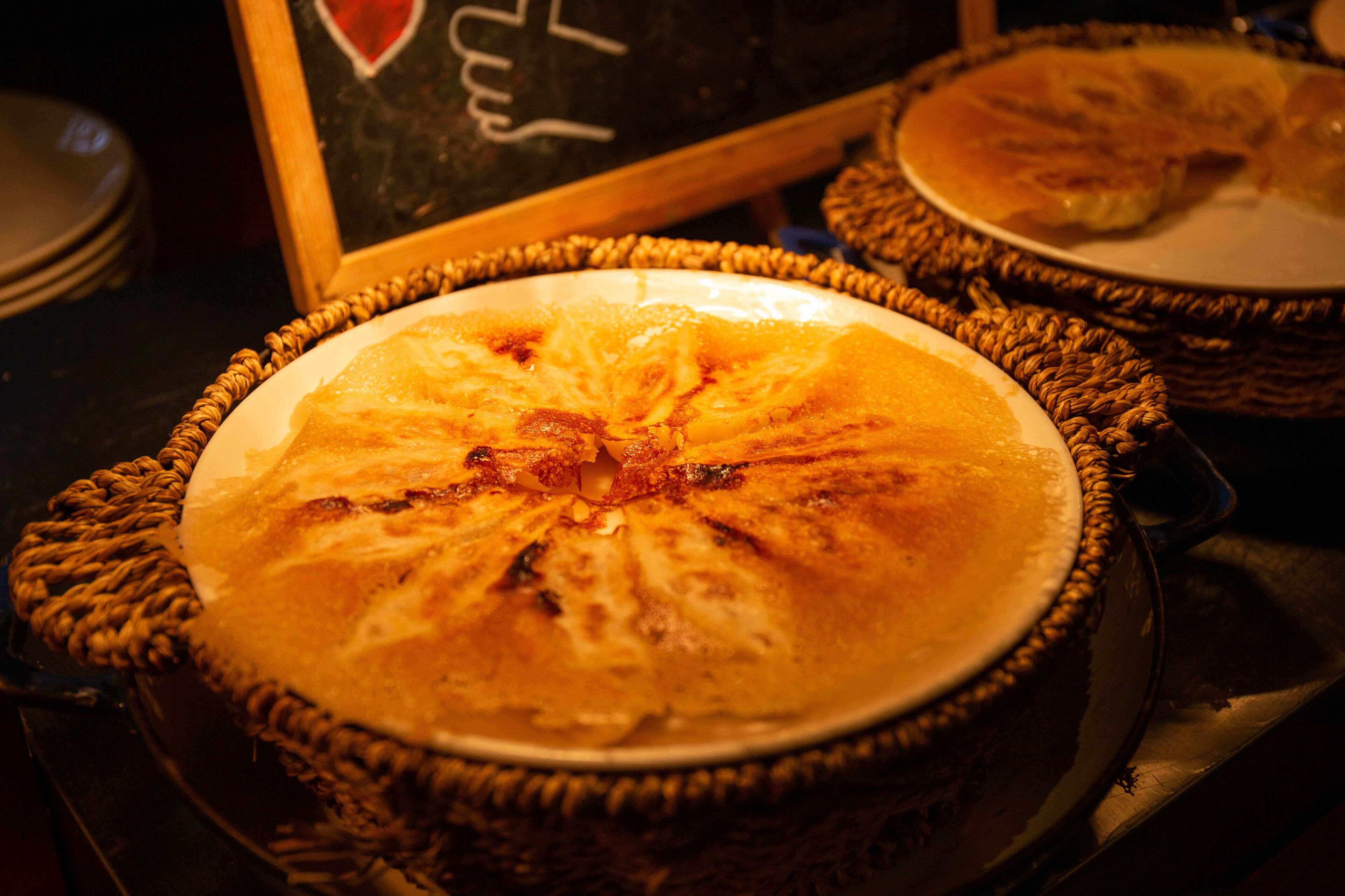 daily buffet breakfast (cny 148 per person)