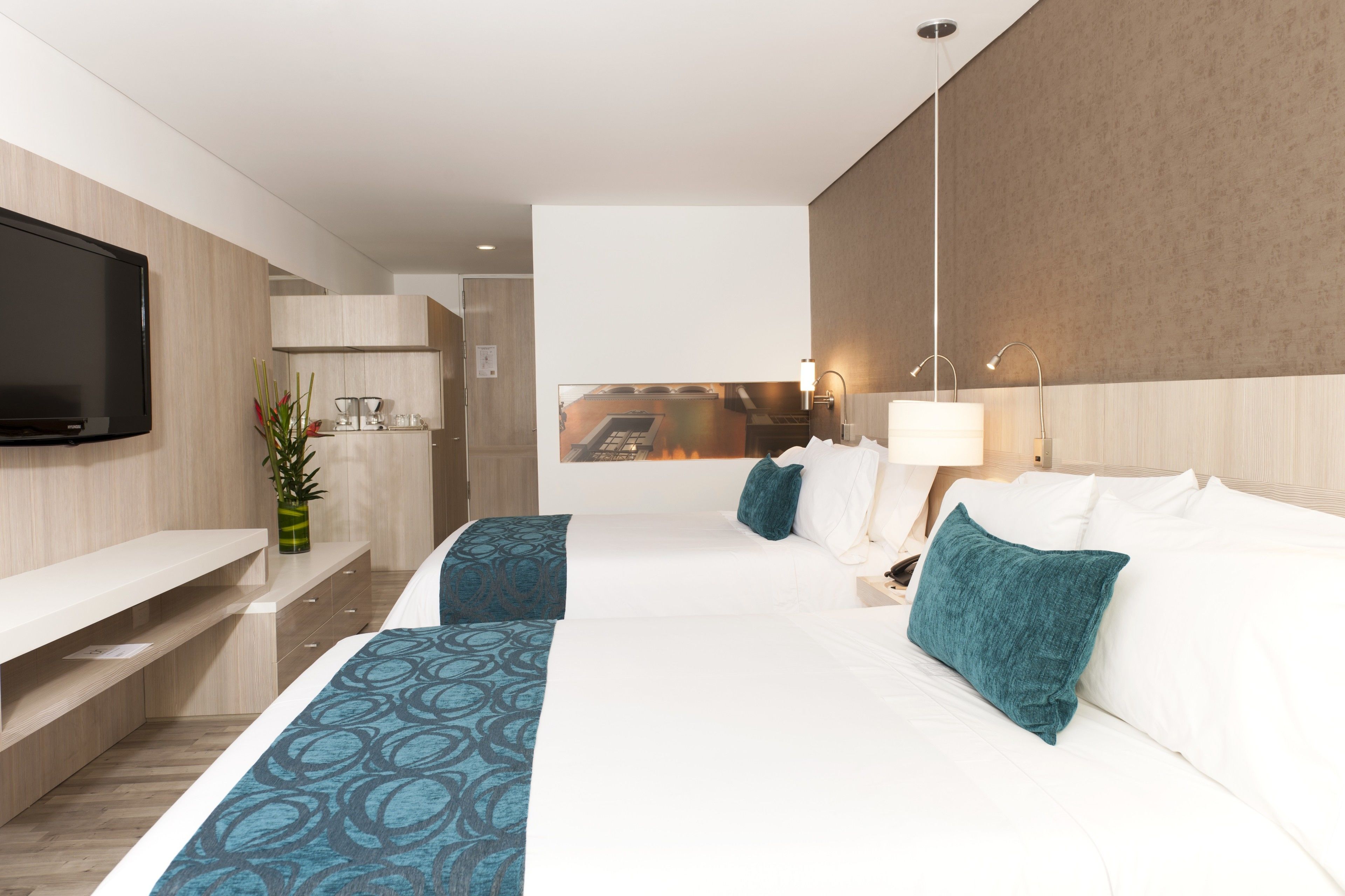 premium bedding, in-room safe, desk, soundproofing