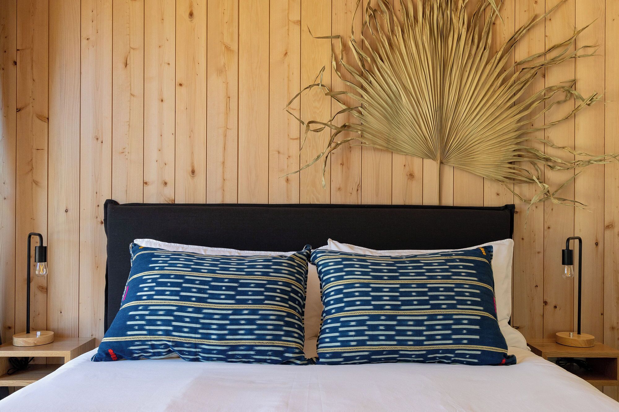 Deluxe Bungalow, Hot Tub | Individually decorated, individually furnished, free cots/infant beds