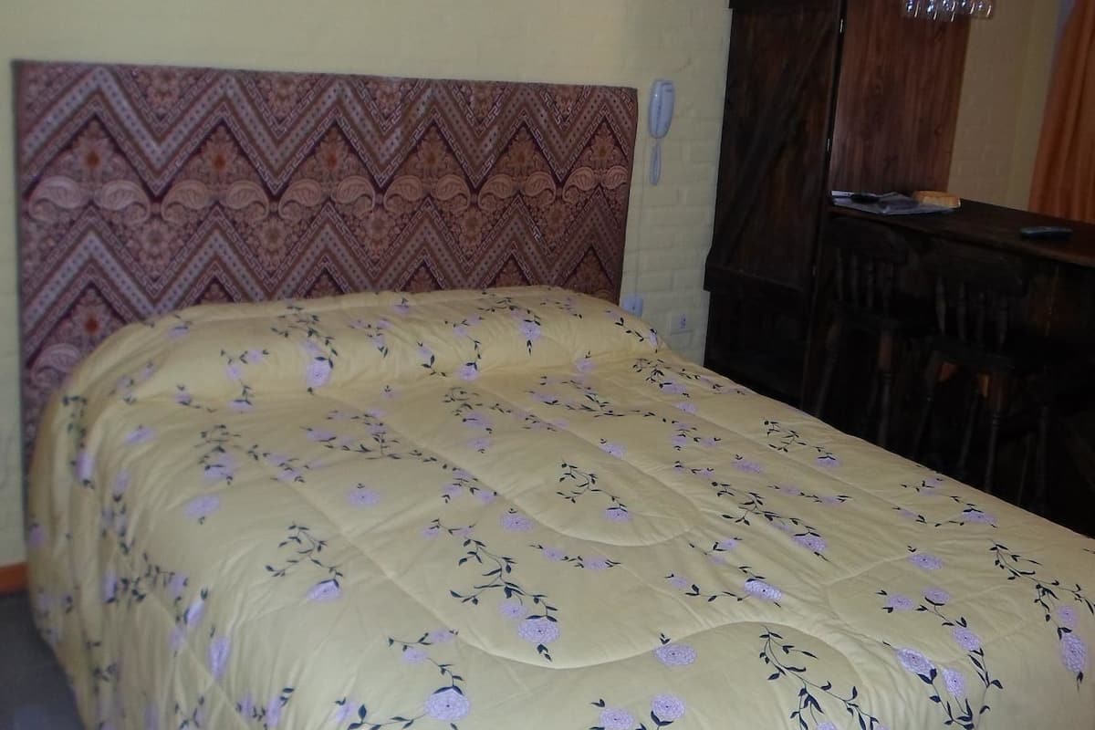 Superior Triple Room | Cribs/infant beds, free WiFi