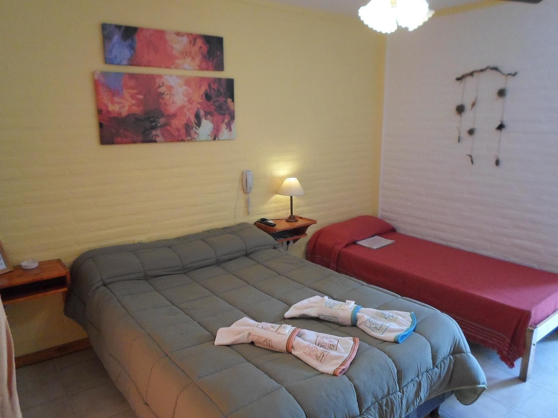 Quarto triplo | Berços (sobretaxa), Wi-Fi de cortesia