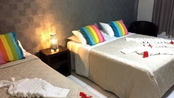 Habitación doble estándar | Wifi gratis y ropa de cama