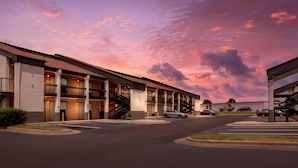 Exterior - Quality Inn Madison - Huntsville (Madison)