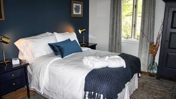 Standard Room, 1 Double Bed | 1 bedroom, premium bedding, free WiFi, bed sheets