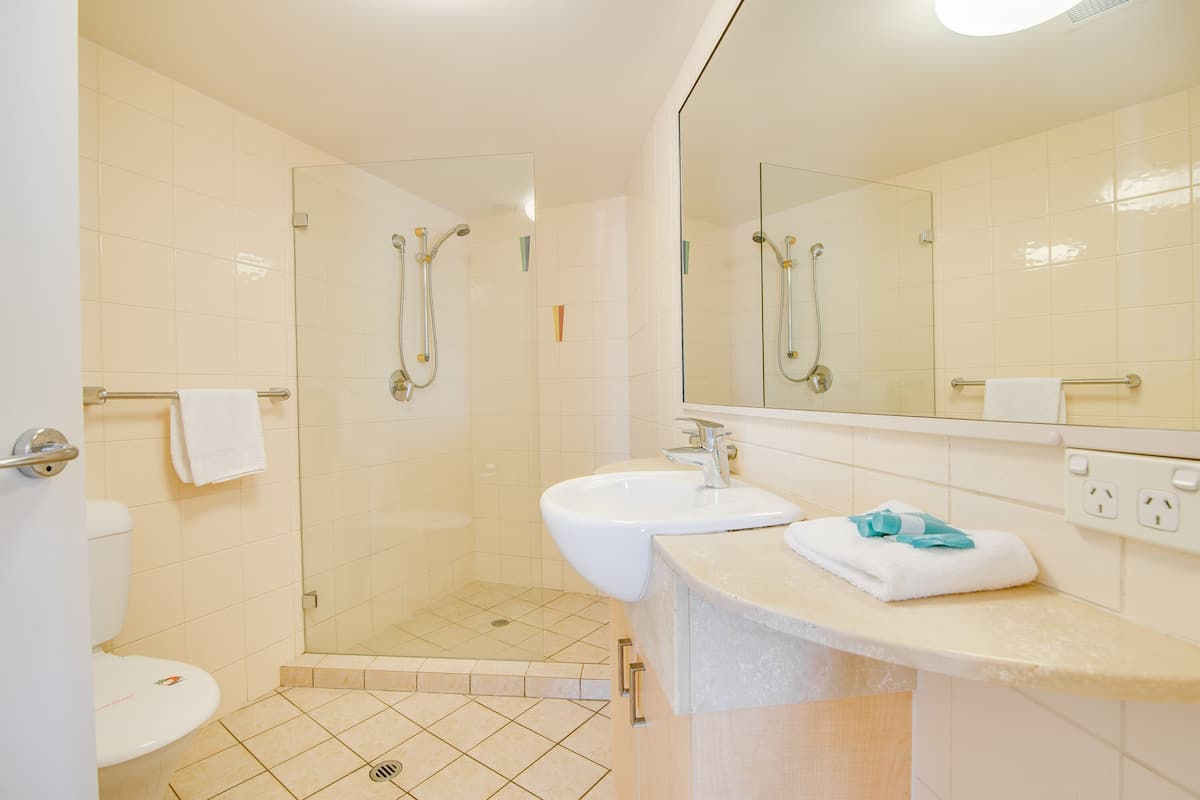 three bedroom ocean view apartment | bathroom | free toiletries, hair dryer, towels, soap