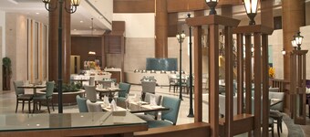 ซาวอย สวีทส์ กรีเทอร์นอยดา