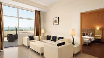 Presidential Suite, Multiple Beds | Living room | Flat-screen TV, pay films, heated floors