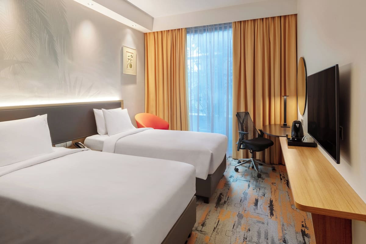 in-room safe, desk, laptop workspace, blackout curtains