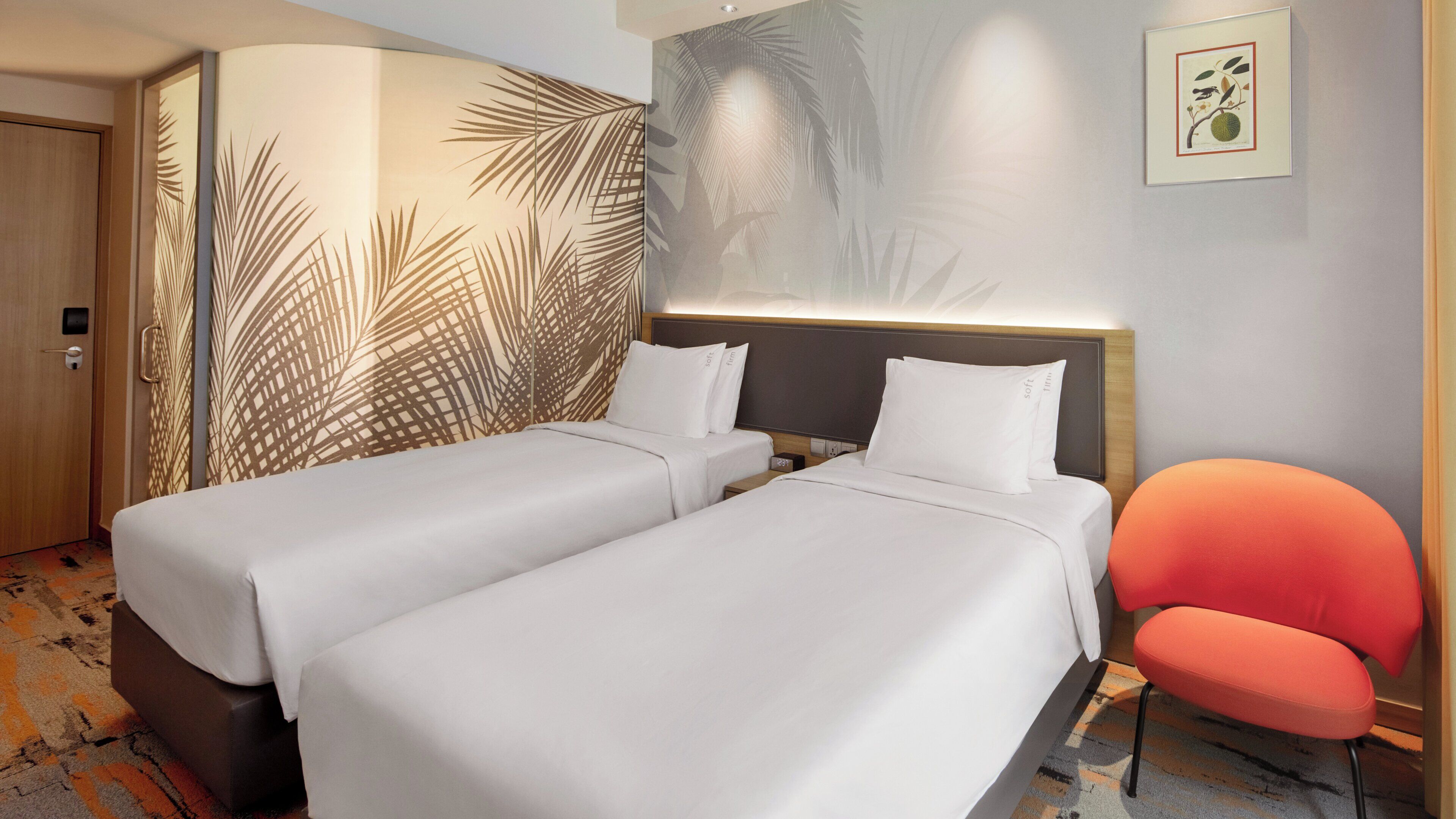 Photo - Holiday Inn Express Singapore Orchard Road by IHG