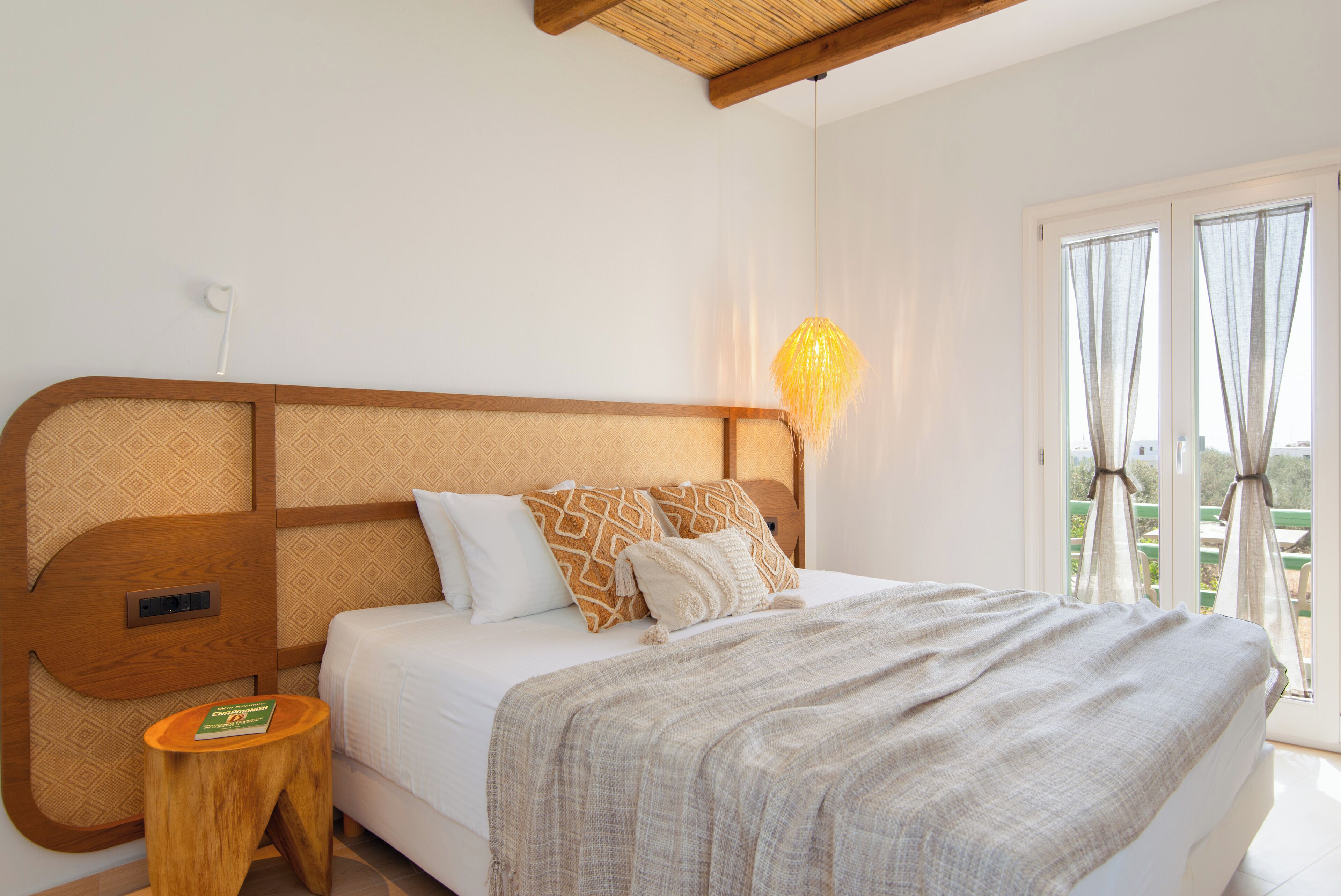 Junior Double or Twin Room | In-room safe, soundproofing, iron/ironing board, free WiFi