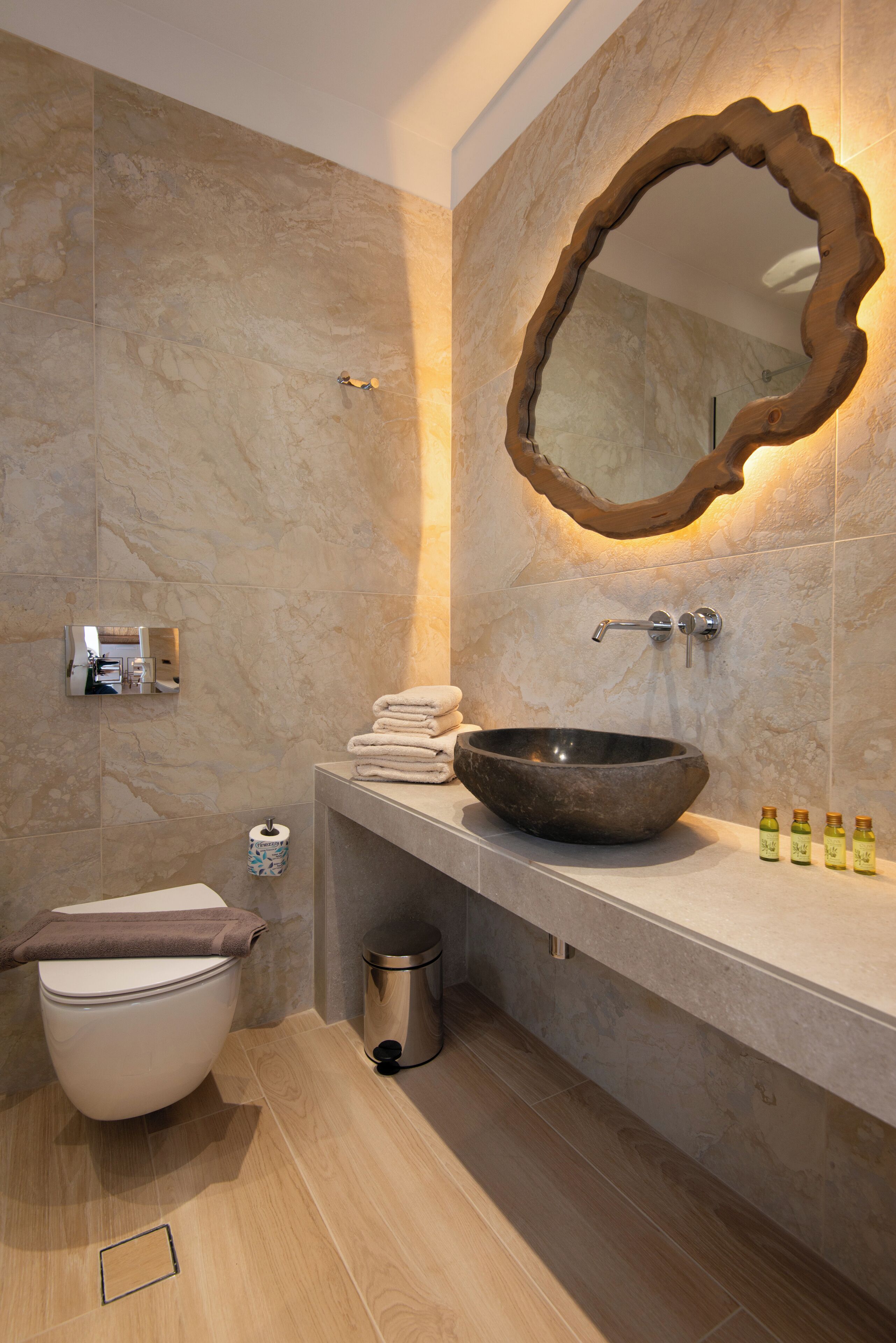 junior double or twin room | bathroom | shower, free toiletries, hair dryer, towels