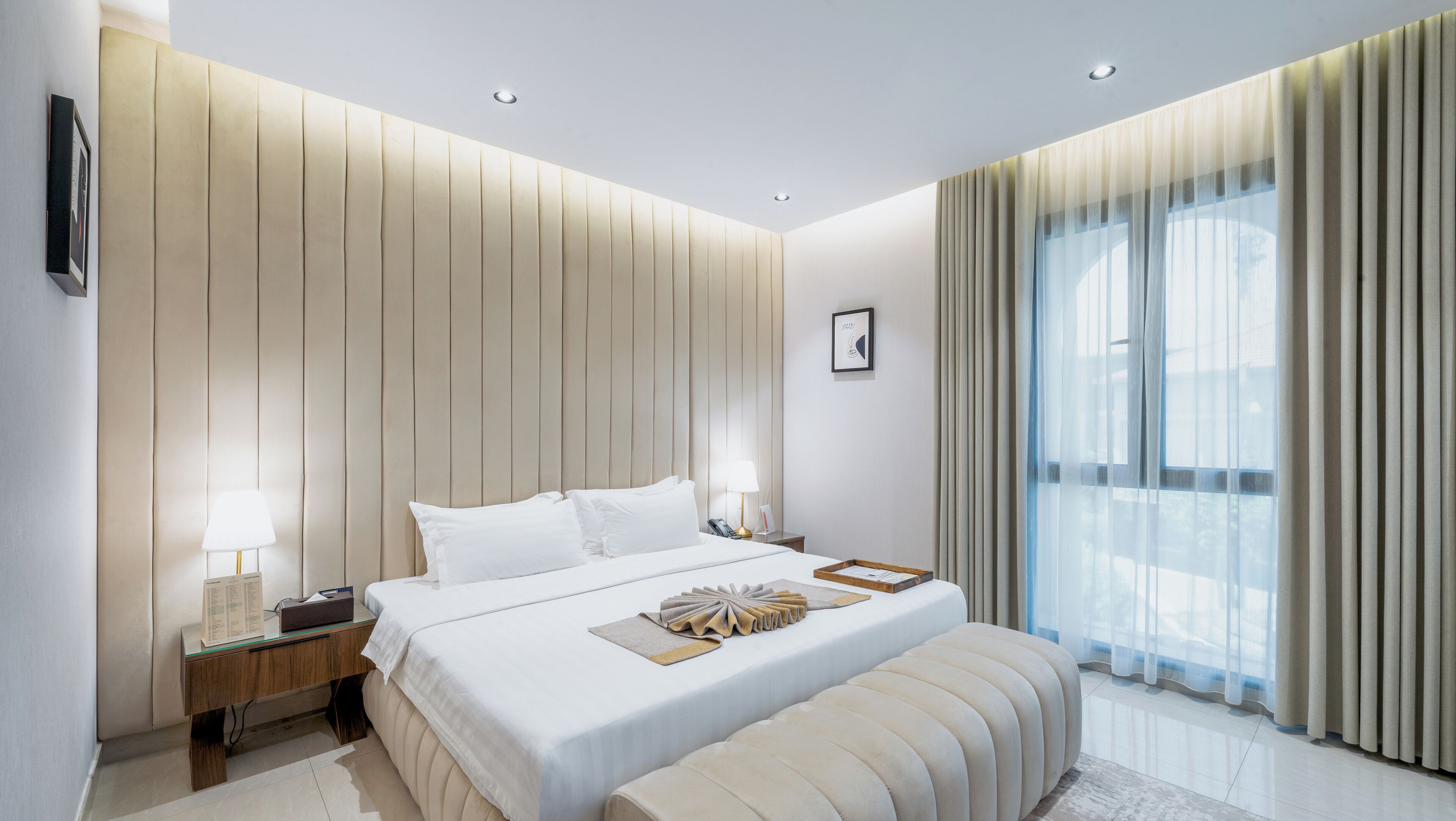 Deluxe Villa | Minibar, in-room safe, laptop workspace, iron/ironing board