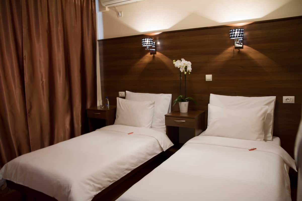 1 bedroom, minibar, in-room safe, desk