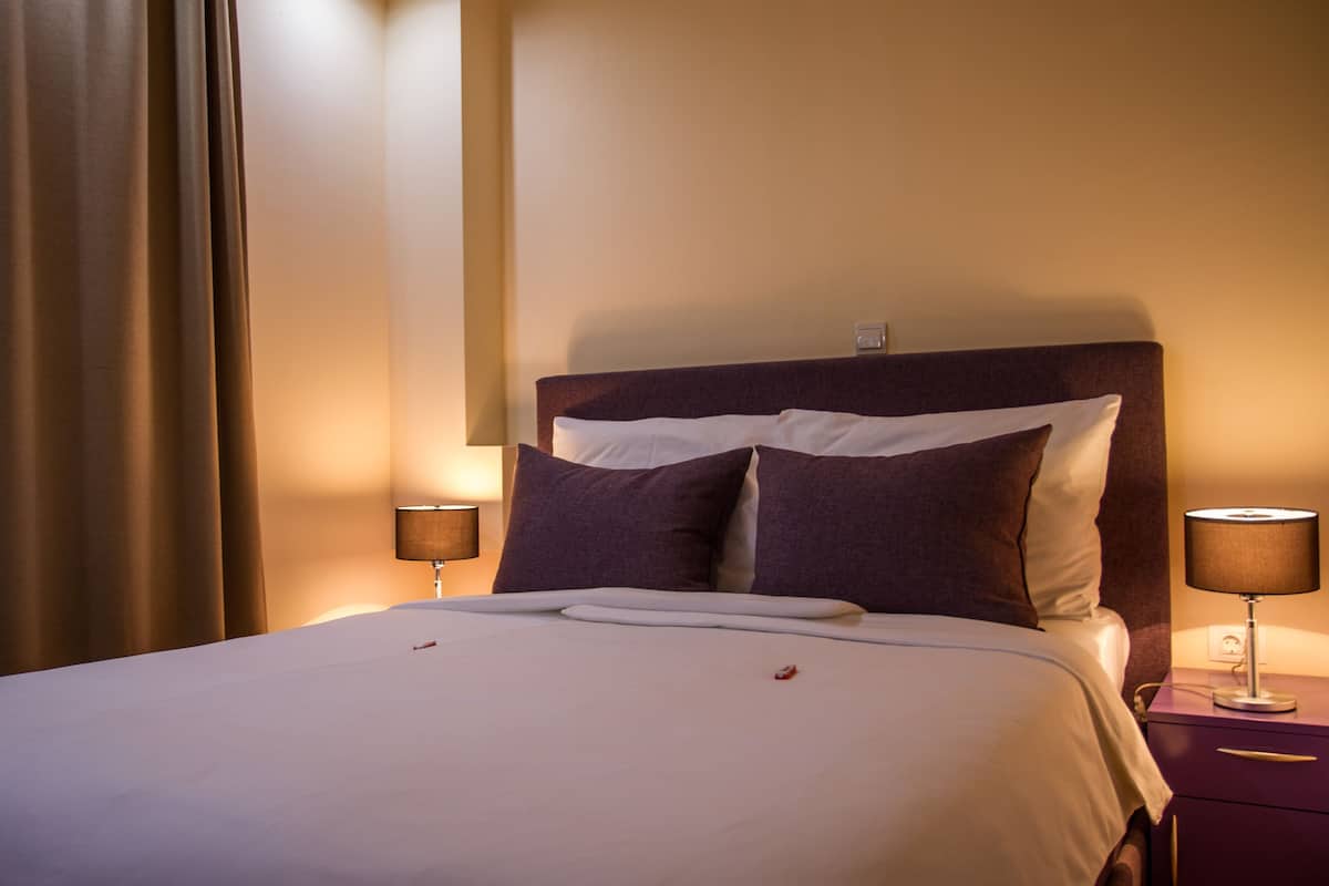 1 Schlafzimmer, Minibar, Zimmersafe, Schreibtisch