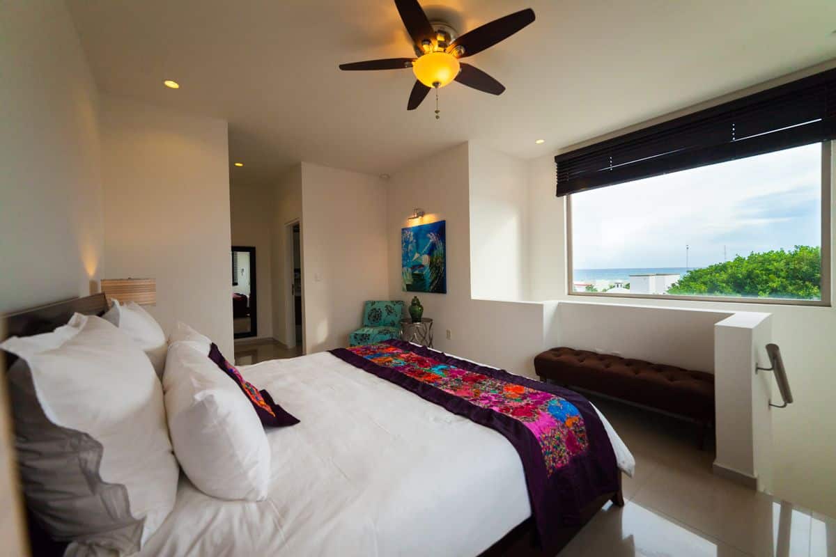 Deluxe Suite | Egyptian cotton sheets, premium bedding, down comforters, in-room safe