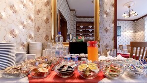 Unclassified image, 3 of 59, button - Hotel Alfred (Karlovy Vary)