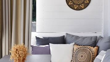 Suite, vista al mar (VIP) | Balcón
