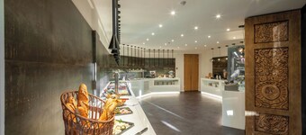 Tufenkian Historic Yerevan Hotel