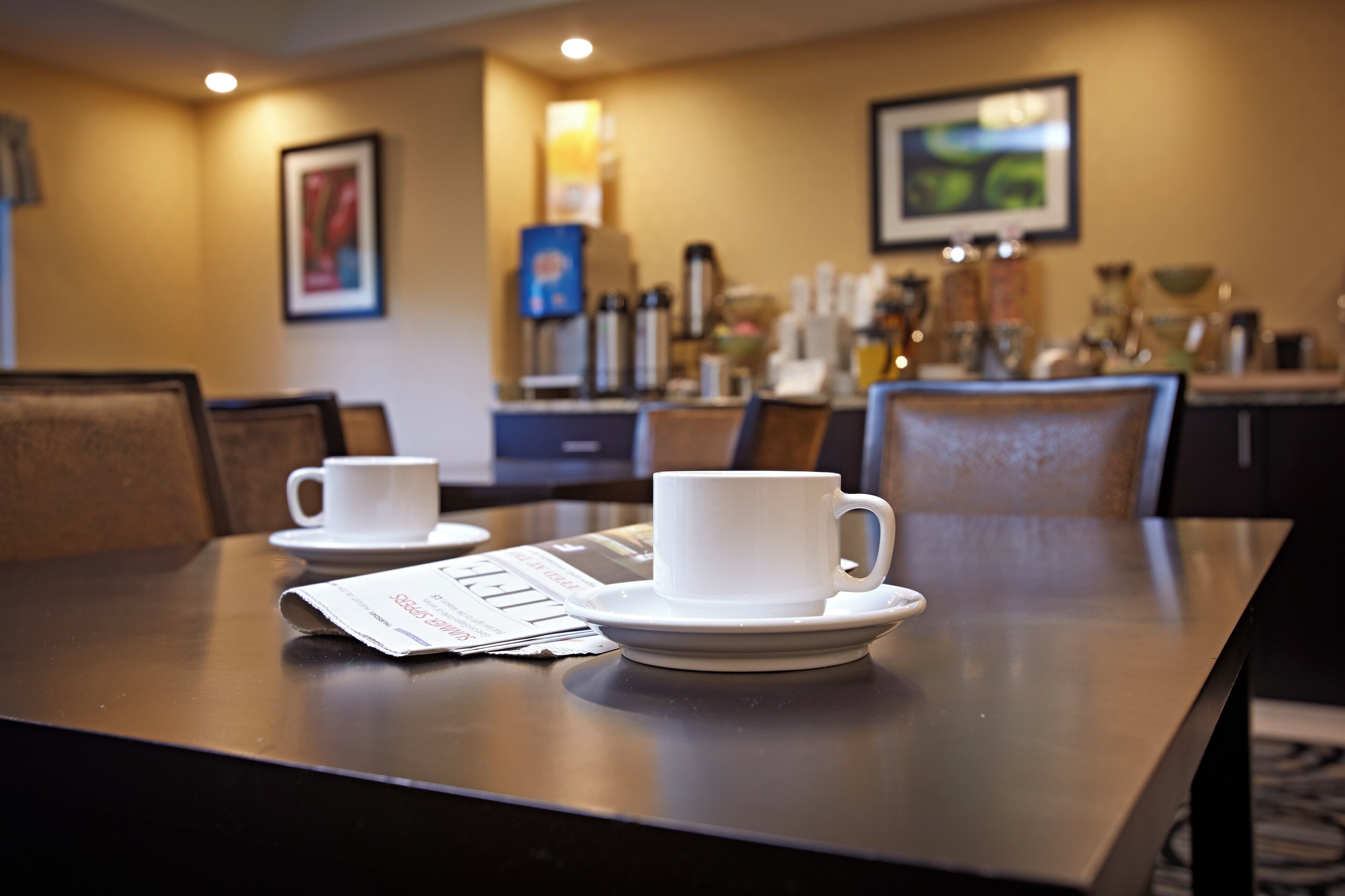 free daily full breakfast