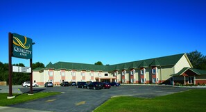 Exterior - Quality Inn (Saugeen Shores)