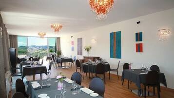 Breakfast, lunch, dinner served; Regional cuisine, pool views