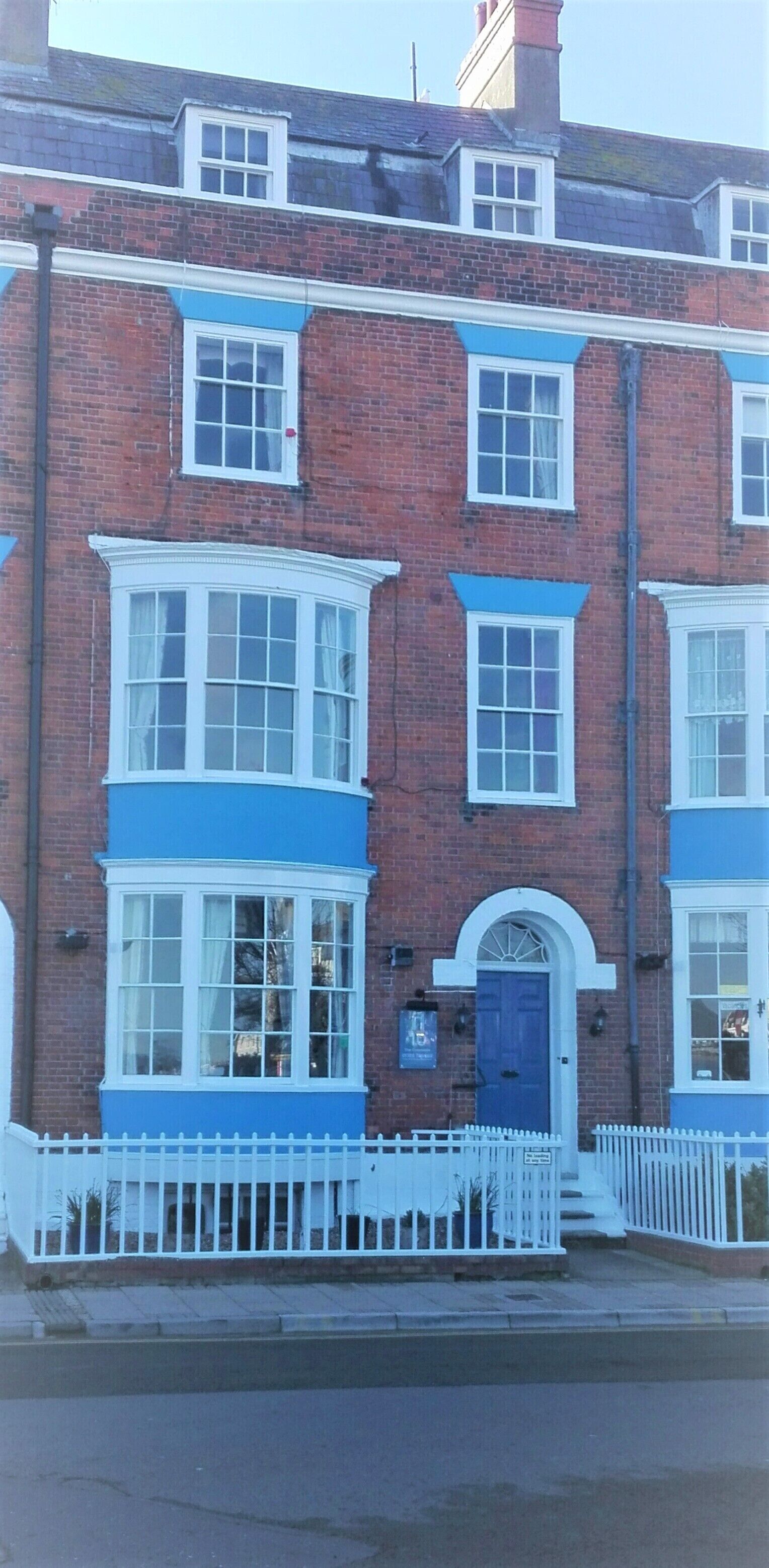 واجهة المنشأة