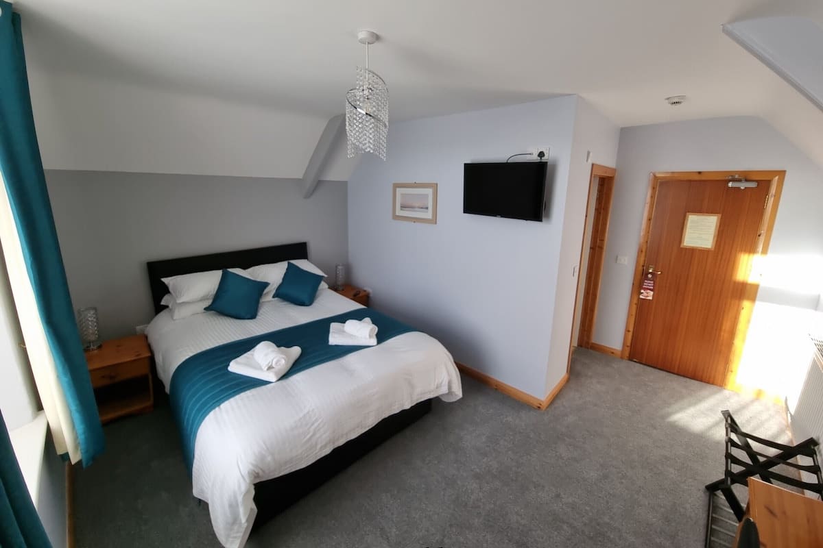 Quarto casal, suíte (Bath and Shower)