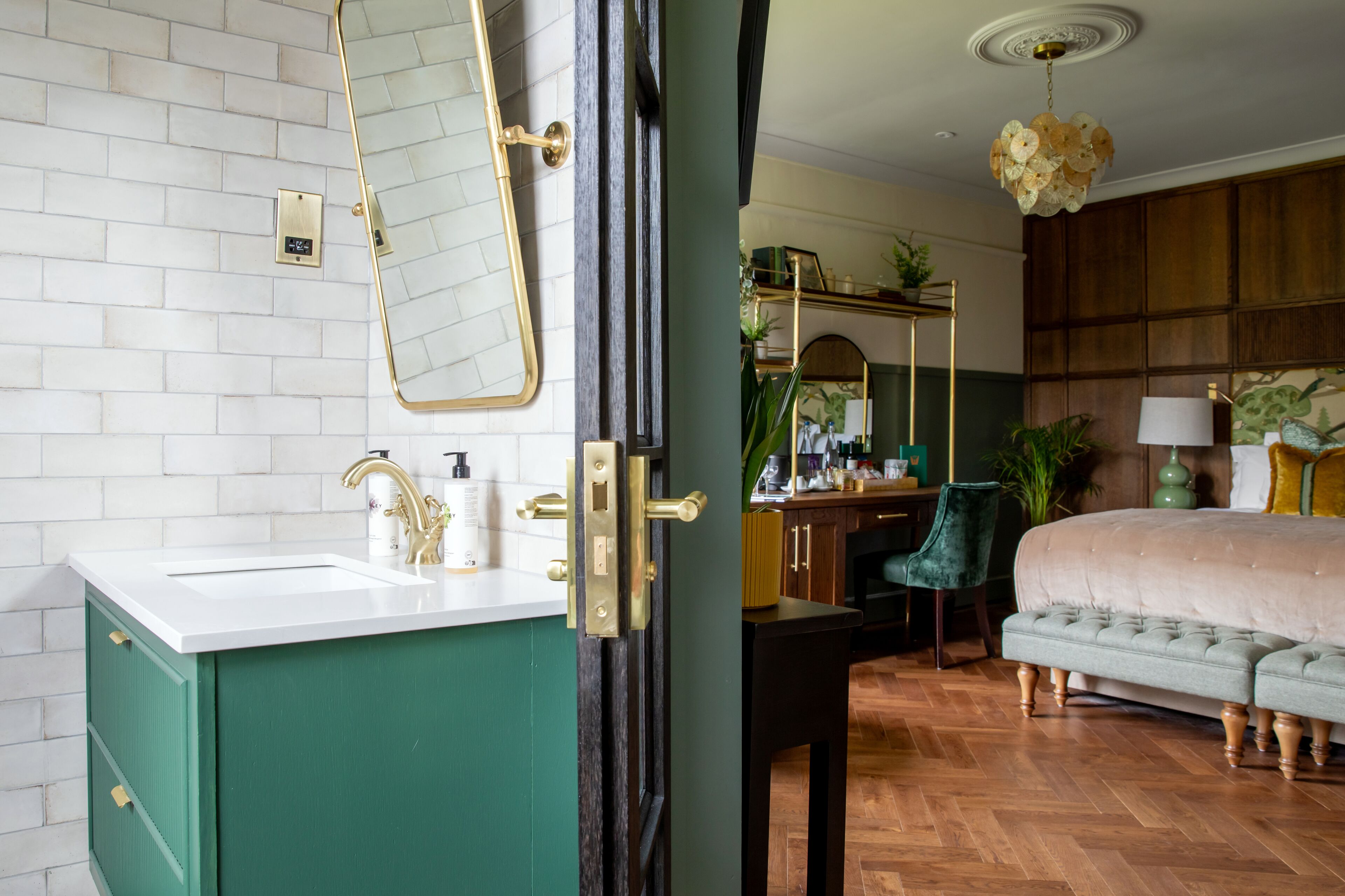 Photo - Worplesdon Place Hotel