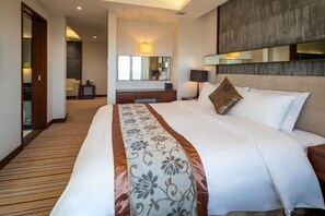 Minibar, desk, iron/ironing board, rollaway beds