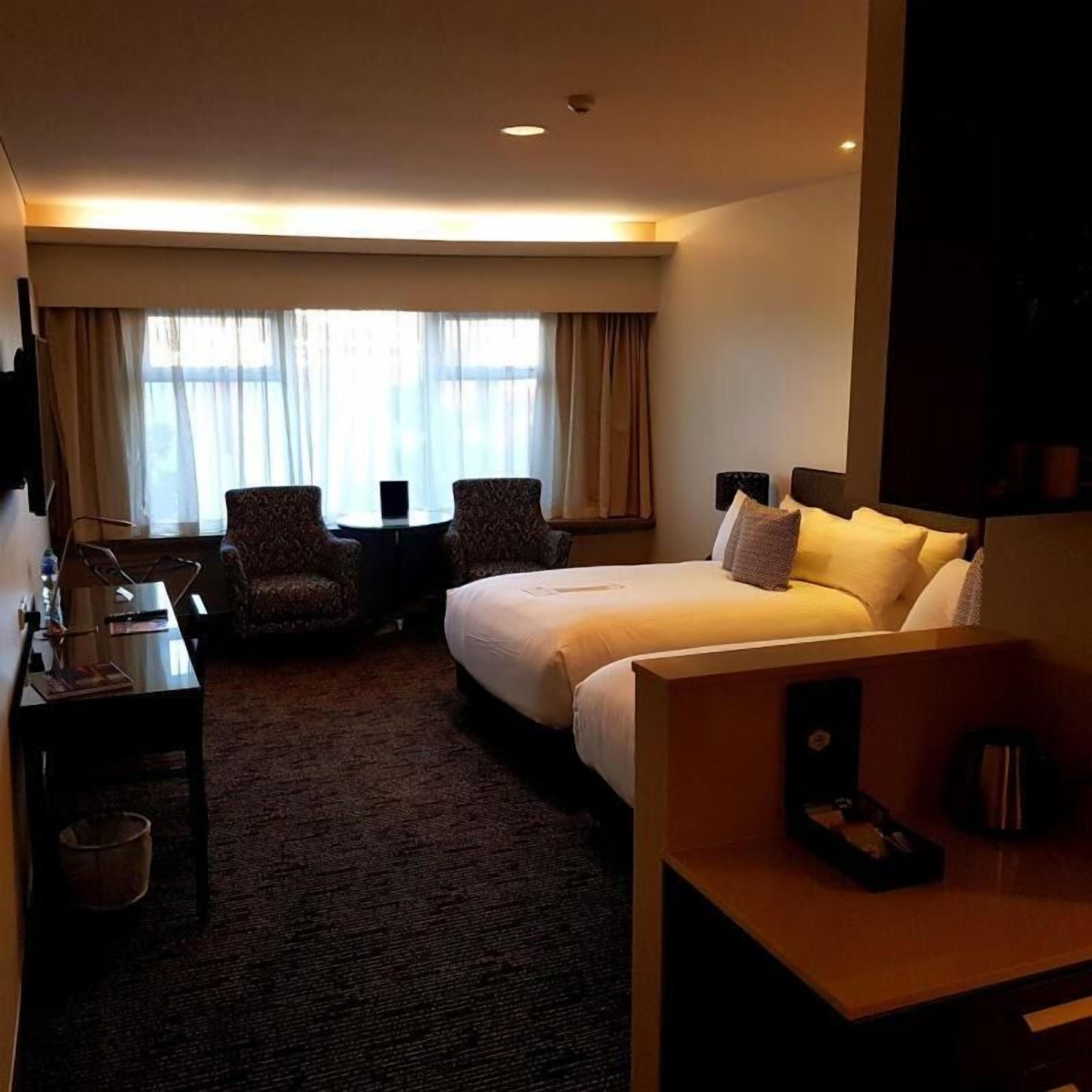 1 quarto, frigobar, cofres nos quartos, individualmente mobiliados